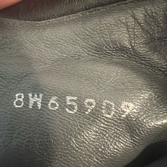 Stuart Weitzman ankle booties size 8 excellent condition - Picture 6 of 9